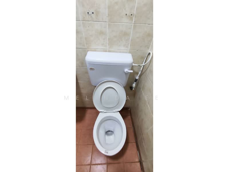 2-storey Terraced House for Sale in Taman Cahaya Masai (Pasir Gudang) - Melinda Ee - Bathroom - PropertyGuru.com.my