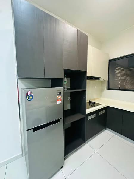 Kondominium untuk Disewa di Bay Point @ Country Garden Danga Bay - Alviss Tay - Kitchen - PropertyGuru.com.my
