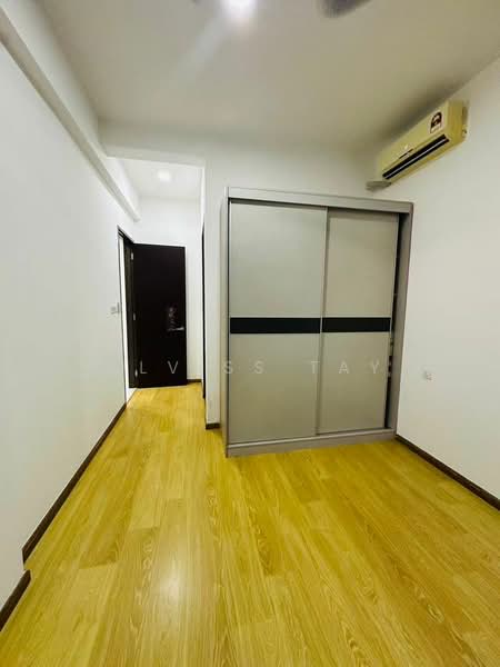 Kondominium untuk Disewa di Bay Point @ Country Garden Danga Bay - Alviss Tay - Corridor - PropertyGuru.com.my