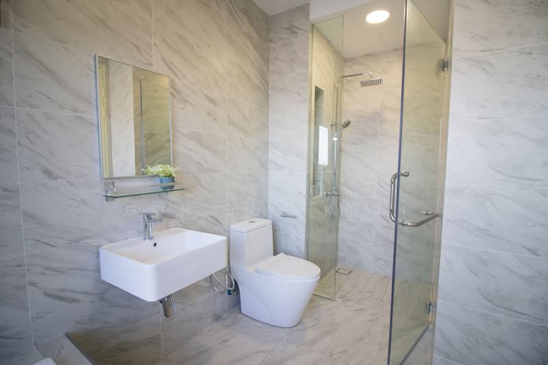 Service Residence for Rent at Imperio Residence - Goh Jun Khai - Bathroom - PropertyGuru.com.my