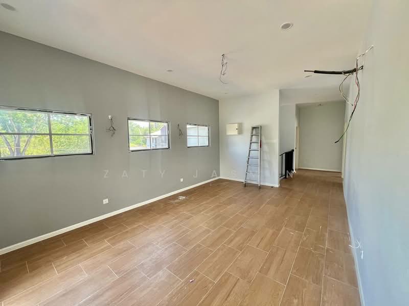 Bungalow for Sale in Bukit Mahkota (Bangi) - Zaty Jasmin - Interior - PropertyGuru.com.my