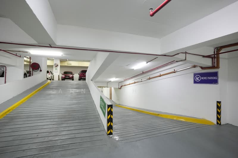 Office for Rent in Jalan Tun Razak (KL City Centre) - Annie Chong - Car Park - PropertyGuru.com.my