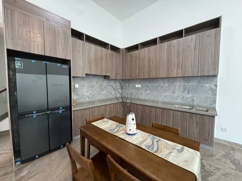 Cluster House for Sale in Forest City (Gelang Patah) - Suny Sior - Kitchen - PropertyGuru.com.my