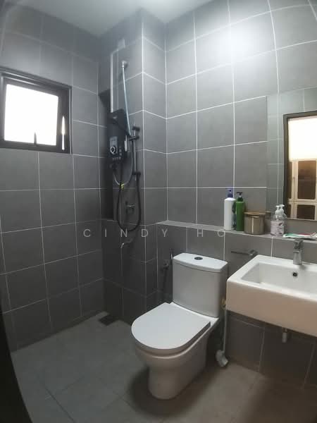 2-storey Terraced House for Rent in Dengkil (Selangor) - Cindy Ho - Bathroom - PropertyGuru.com.my
