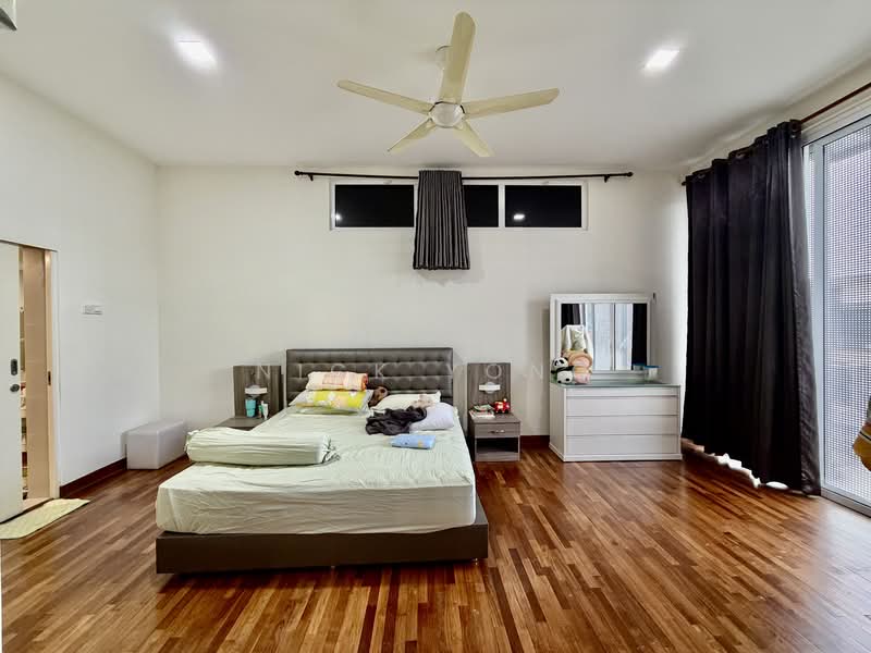 3-storey Terraced House for Sale in Bandar Mahkota Cheras (Cheras) - Nick Yong - Bedroom - PropertyGuru.com.my