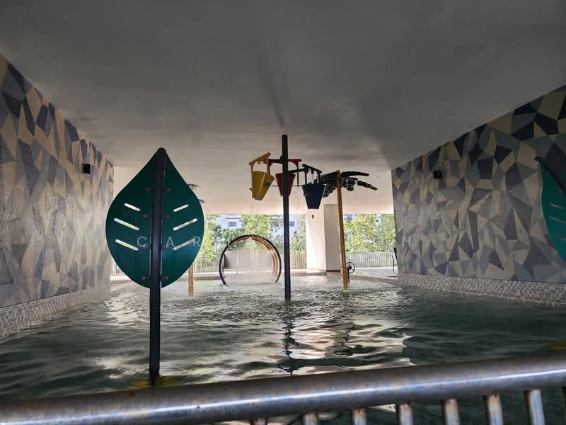 Kondominium untuk Disewa di Residensi Bintang - Carmen Looh - Pool - PropertyGuru.com.my