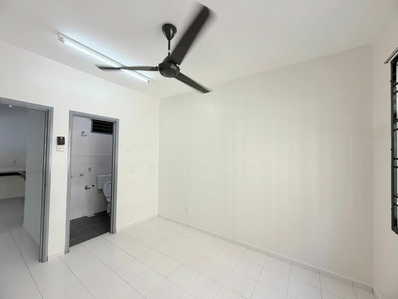 Apartment for Sale at Villa Krystal Apartment - Zoey Lee - Interior - PropertyGuru.com.my