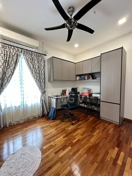 Semi-Detached House for Sale in Bandar Parklands (Klang) - Joanne Pua - Study - PropertyGuru.com.my