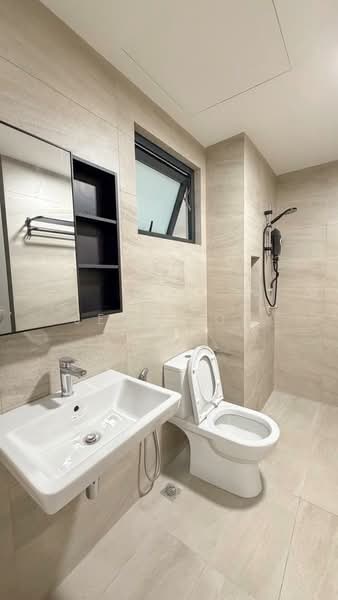 Kondominium untuk Disewa di Skyline KL - Jett Goh - Bathroom - PropertyGuru.com.my