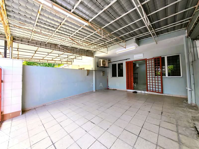 2-storey Terraced House for Sale in Taman Kosas (Ampang) - M.J Zairin - Exterior - PropertyGuru.com.my