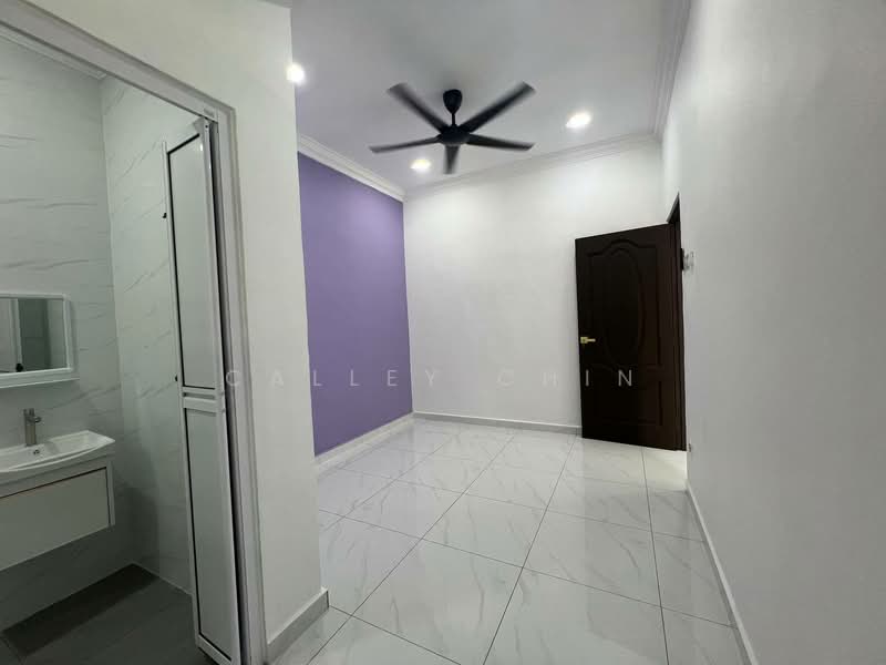Terraced House for Sale in Taman Pulai Jaya (Kulai) - Calley Chin - Bathroom - PropertyGuru.com.my