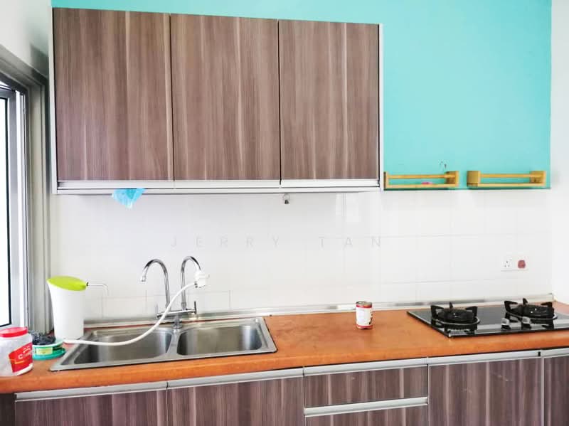 Condominium for Rent at The Golden Triangle Condominium - Jerry Tan - Kitchen - PropertyGuru.com.my