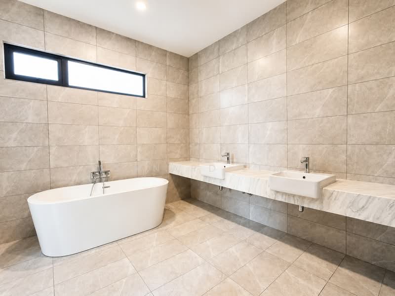 Rumah Berkembar untuk Dijual di Telok Panglima Garang (Selangor) - Lennard Lim - Bathroom - PropertyGuru.com.my