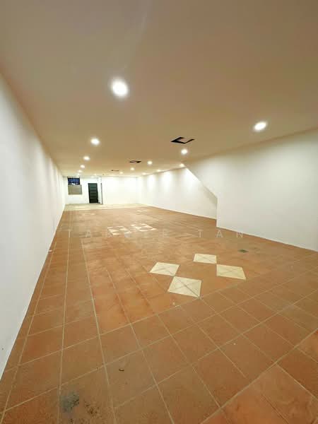 Shop / Office for Rent in PJS 8, Sunway Mentari (Petaling Jaya) - Tabber Tan - Interior - PropertyGuru.com.my