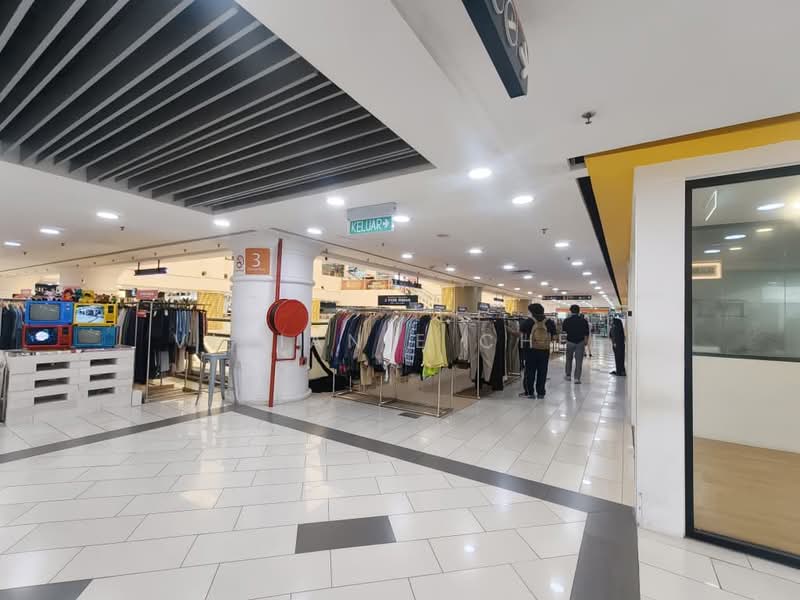 Retail Space for Sale in KL City Centre (Kuala Lumpur) - Vivianie Chee - Interior - PropertyGuru.com.my
