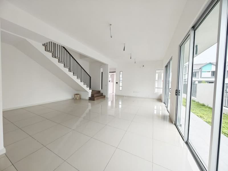 Rumah Teres 2 Tingkat untuk Dijual di Dengkil (Selangor) - Hawa Ibrahim - Living Room - PropertyGuru.com.my