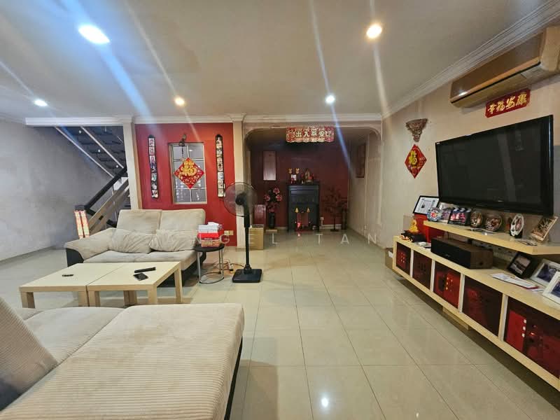 2.5-storey Terraced House for Sale in Taman Desa (Kuala Lumpur) - Angel Tan - Living Room - PropertyGuru.com.my