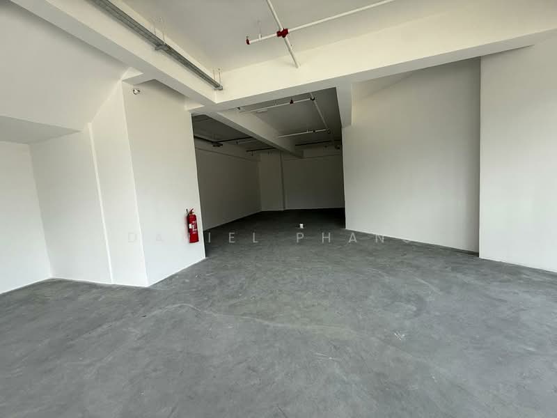 Shop for Rent in Tanjung Tokong (Penang) - Daniel Phang - Interior - PropertyGuru.com.my