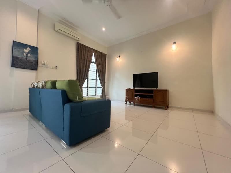 2-storey Terraced House for Rent in Bayan Lepas (Penang) - Jeff Ooi - Living Room - PropertyGuru.com.my