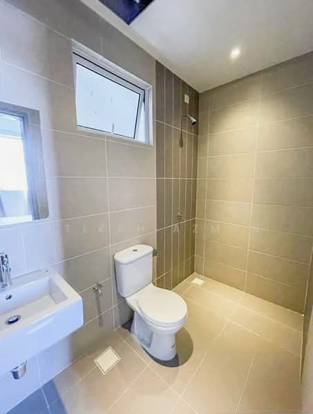 Servis Apartment untuk Dijual di Palmyra Residence - Atikah Azman - Bathroom - PropertyGuru.com.my