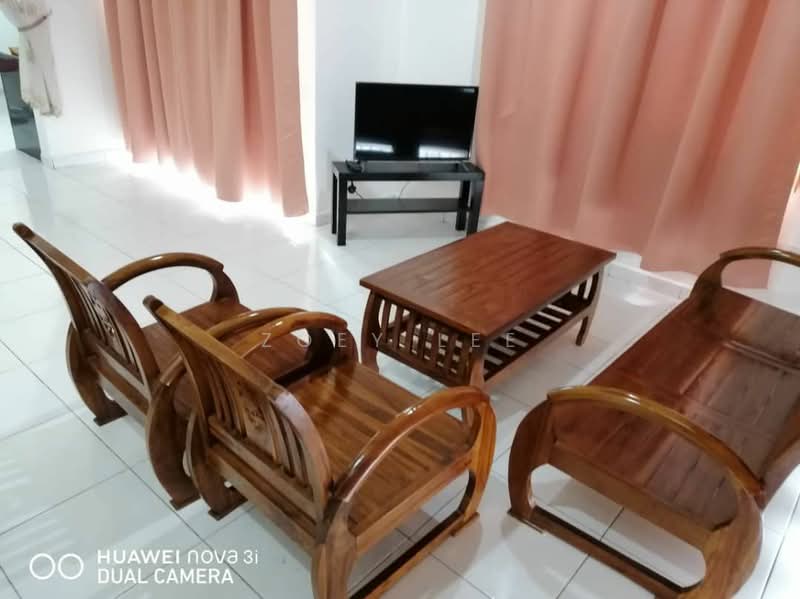 Rumah Berkembar untuk Dijual di Taman Mutiara Rini (Skudai) - Zoey Lee - Living Room - PropertyGuru.com.my