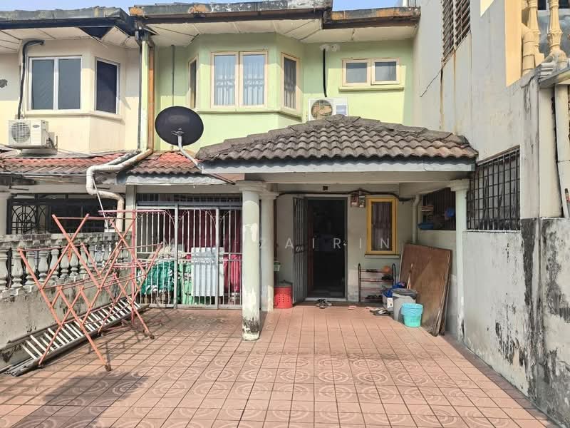 2-storey Terraced House for Sale in Bandar Baru Ampang (Ampang) - M.J Zairin - Exterior - PropertyGuru.com.my