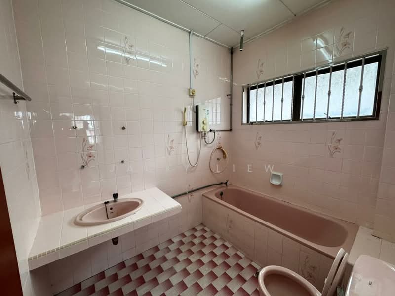 Semi-Detached House for Sale in Taman Sinfar (Ipoh) - Jacky Liew - PropertyGuru.com.my