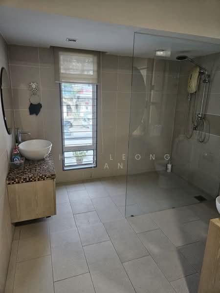 2-storey Terraced House for Sale in Bangsar (Kuala Lumpur) - Chee Leong Tan - Bathroom - PropertyGuru.com.my