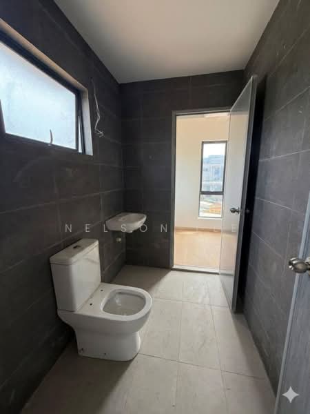 Terraced House for Sale in Hulu Langat (Selangor) - Nelson Lee - Bathroom - PropertyGuru.com.my