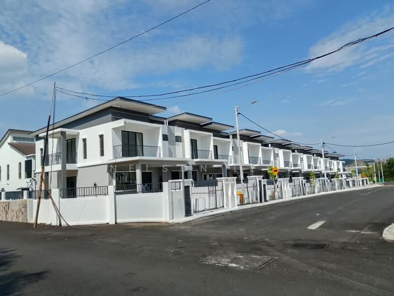 Terraced House for Sale in Hulu Langat (Selangor) - Nelson Lee - Exterior - PropertyGuru.com.my