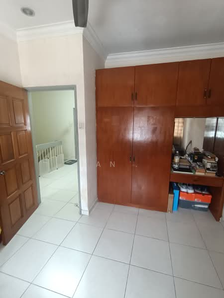 2-storey Terraced House for Sale in Taman Overseas Union (Taman Oug) (Jalan Klang Lama (Old Klang Road)) - Han . - Interior - PropertyGuru.com.my