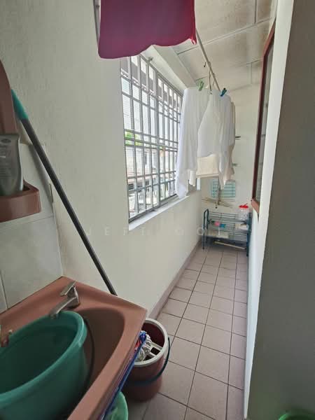 Townhouse for Sale in Halaman Mayang (Bayan Lepas) - Jeff Ooi - Balcony - PropertyGuru.com.my