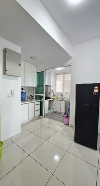 Service Residence for Sale at Impiria Residensi Bukit Tinggi Klang - Jane Cheah - Kitchen - PropertyGuru.com.my