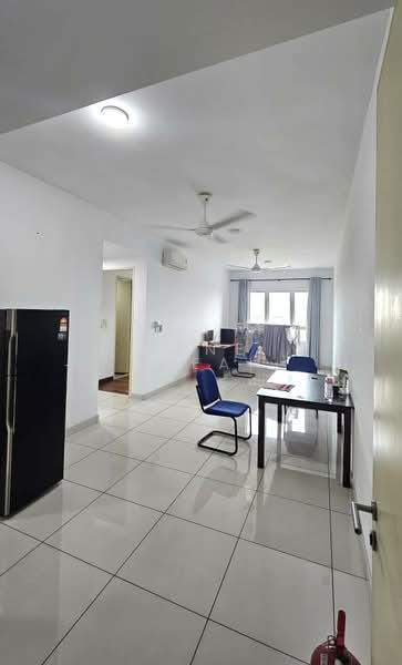 Service Residence for Sale at Impiria Residensi Bukit Tinggi Klang - Jane Cheah - Living Room - PropertyGuru.com.my