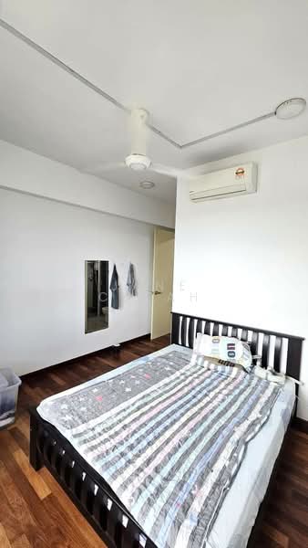 Service Residence for Sale at Impiria Residensi Bukit Tinggi Klang - Jane Cheah - Bedroom - PropertyGuru.com.my
