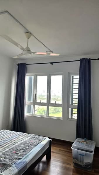 Service Residence for Sale at Impiria Residensi Bukit Tinggi Klang - Jane Cheah - Bedroom - PropertyGuru.com.my
