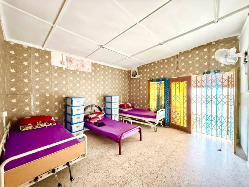 Rumah Banglo untuk Dijual di Seksyen 11 (Petaling Jaya) - Nadia Jaafar - Bedroom - PropertyGuru.com.my