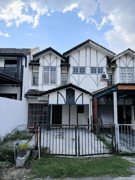 2-storey Terraced House for Sale in Puncak Alam (Selangor) - Tengku Zairi - PropertyGuru.com.my