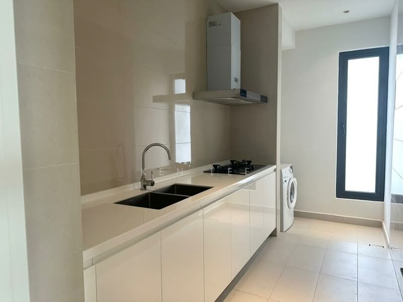 Servis Apartment untuk Dijual di Oxford Residences @ Pavilion Embassy - Ken Lee - Kitchen - PropertyGuru.com.my