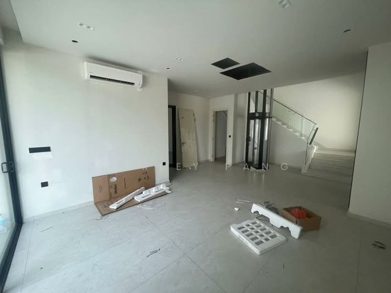 Semi-Detached House for Sale in Horizon Hills (Iskandar Puteri (Nusajaya)) - Shirley Pang - Living Room - PropertyGuru.com.my