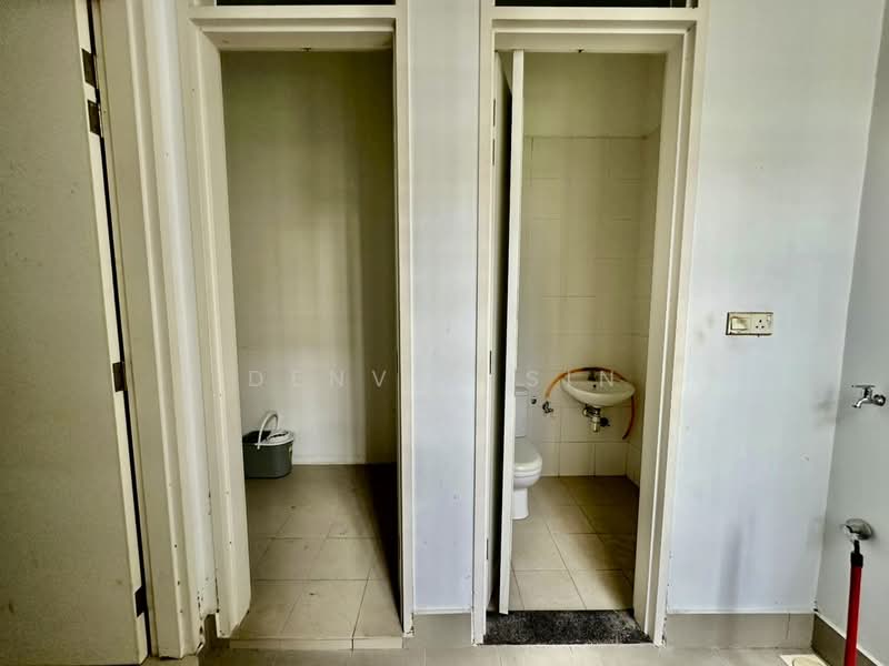 Rumah Teres 2 Tingkat untuk Dijual di Eco Majestic (Semenyih) - Denver Sin - Bathroom - PropertyGuru.com.my