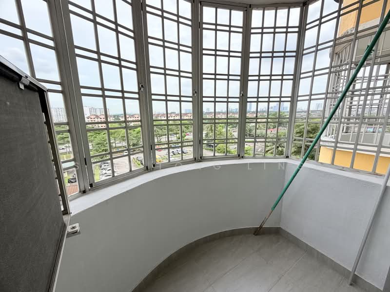 Apartment for Rent at Bayu Puteri 1 - Siau Tong Ling - PropertyGuru.com.my