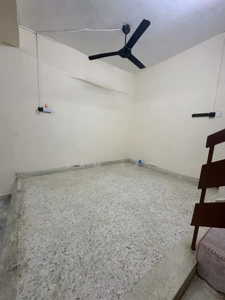 Rumah Teres 2 Tingkat untuk Disewa di Taman Jaya Mas (Skudai) - Sam Yap - Interior - PropertyGuru.com.my