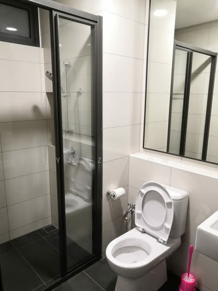Service Residence for Rent at The Tamarind - Lynnz Seow - Bathroom - PropertyGuru.com.my