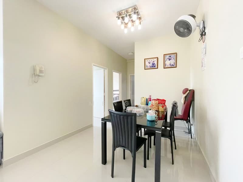 Condominium for Sale at Boulevard Condominium (BLVD) - Meng . - Dining Room - PropertyGuru.com.my