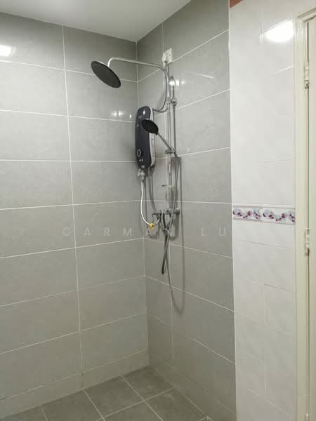Condominium for Sale at The Golden Coast - Carman Lua - Bathroom - PropertyGuru.com.my
