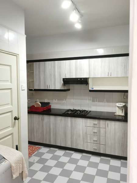 Condominium for Sale at The Golden Coast - Carman Lua - Kitchen - PropertyGuru.com.my
