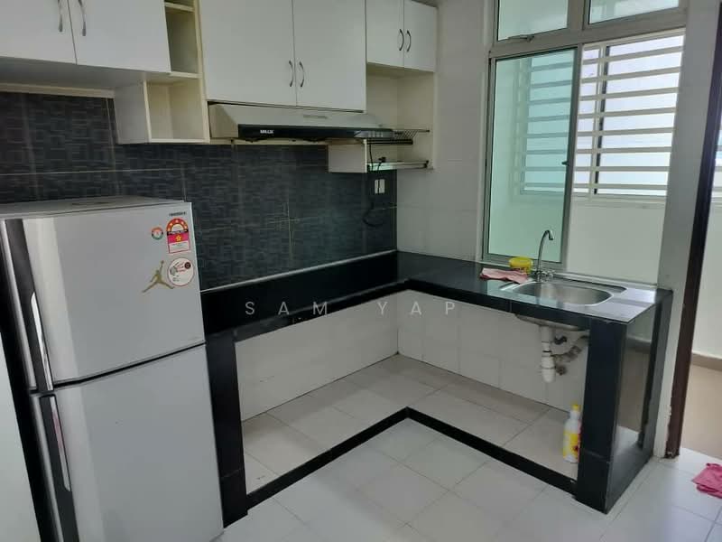 Service Residence for Rent at Larkin Heights - Sam Yap - Kitchen - PropertyGuru.com.my