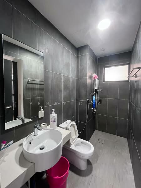 Servis Apartment untuk Disewa di Astoria Ampang - Perry Chai - Bathroom - PropertyGuru.com.my