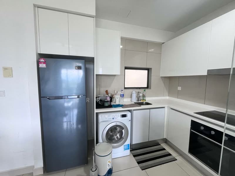 Servis Apartment untuk Disewa di Astoria Ampang - Perry Chai - Kitchen - PropertyGuru.com.my